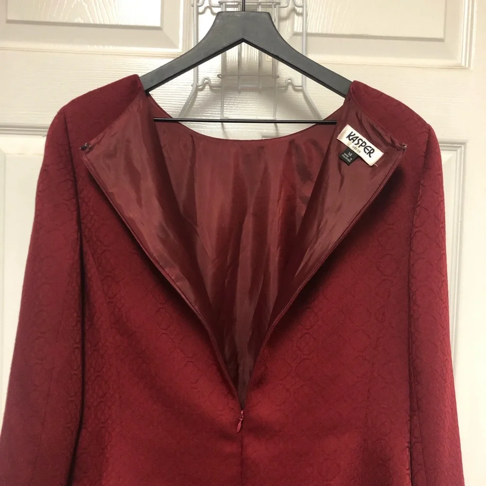 Vintage KASPER Elegant Burgundy Dress - Picture 10 of 13
